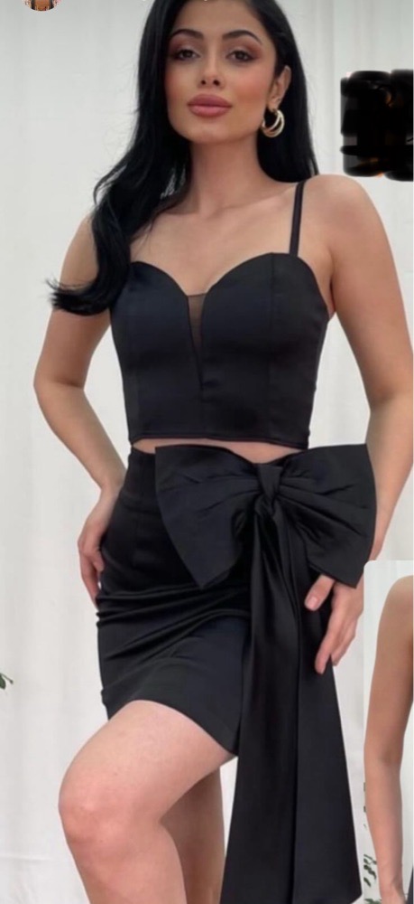 Set noir en satin