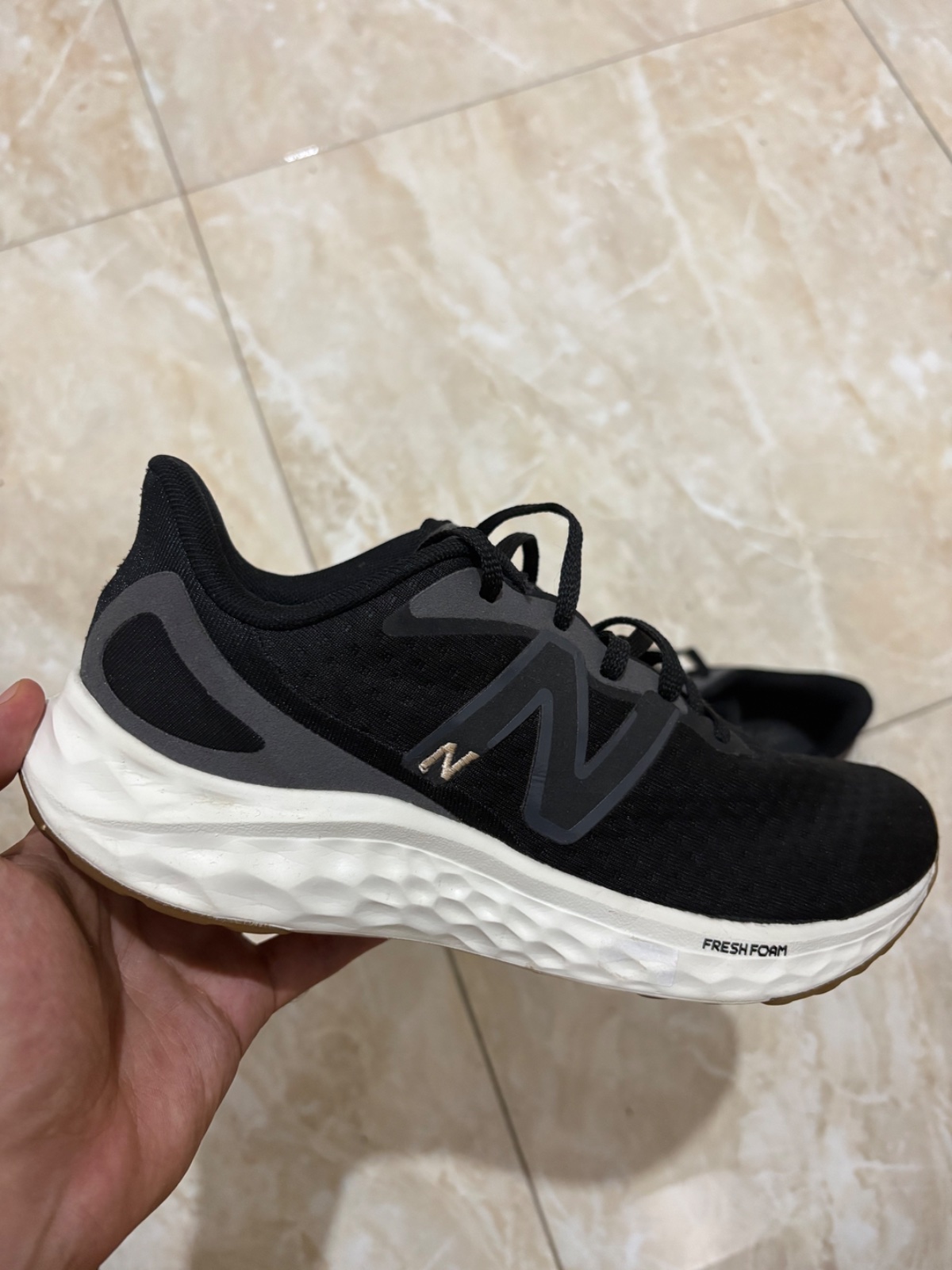 New Balance Fresh Foam Arishi v4