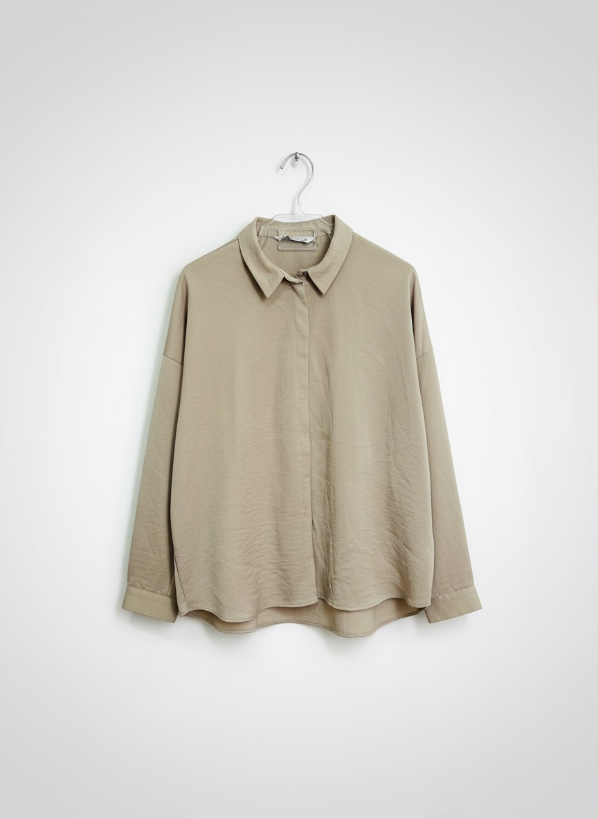 Chemise effet satiné zara très peu portée