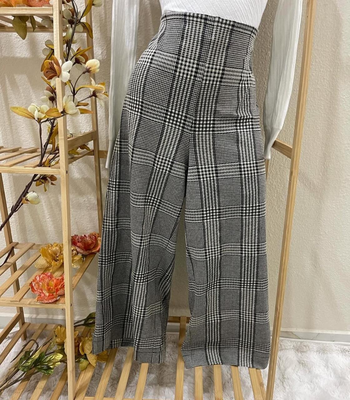 Pantalon raillé