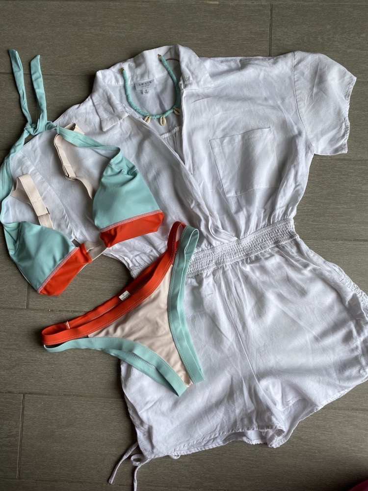  lot : maillot collier et combishort