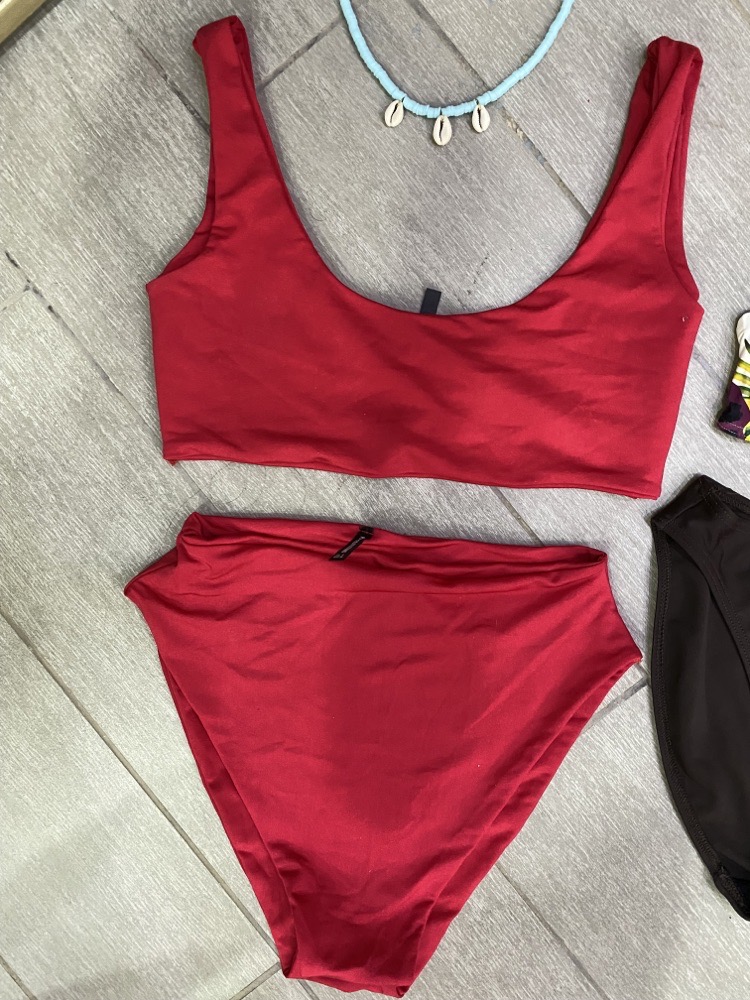 Bikini rouge PRETTYLITTLETHIng