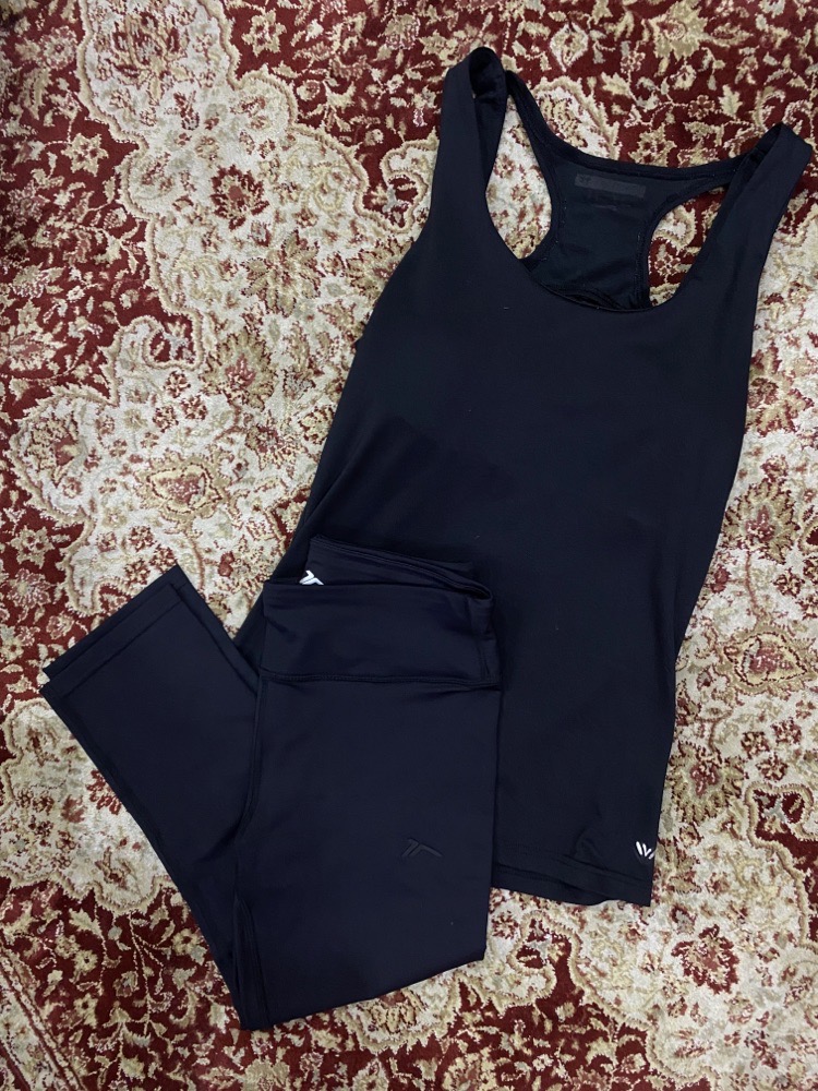 tenue de sport femme s