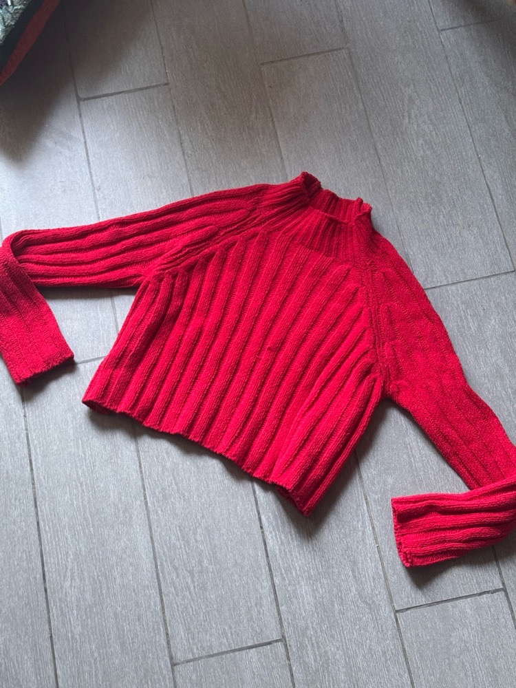Pull rouge 