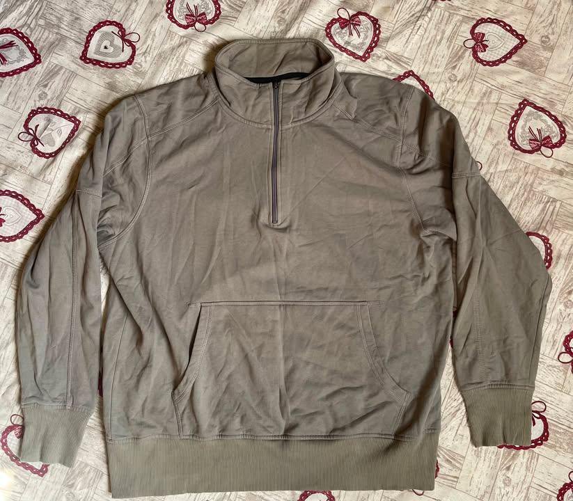 Pull taille L/XL 