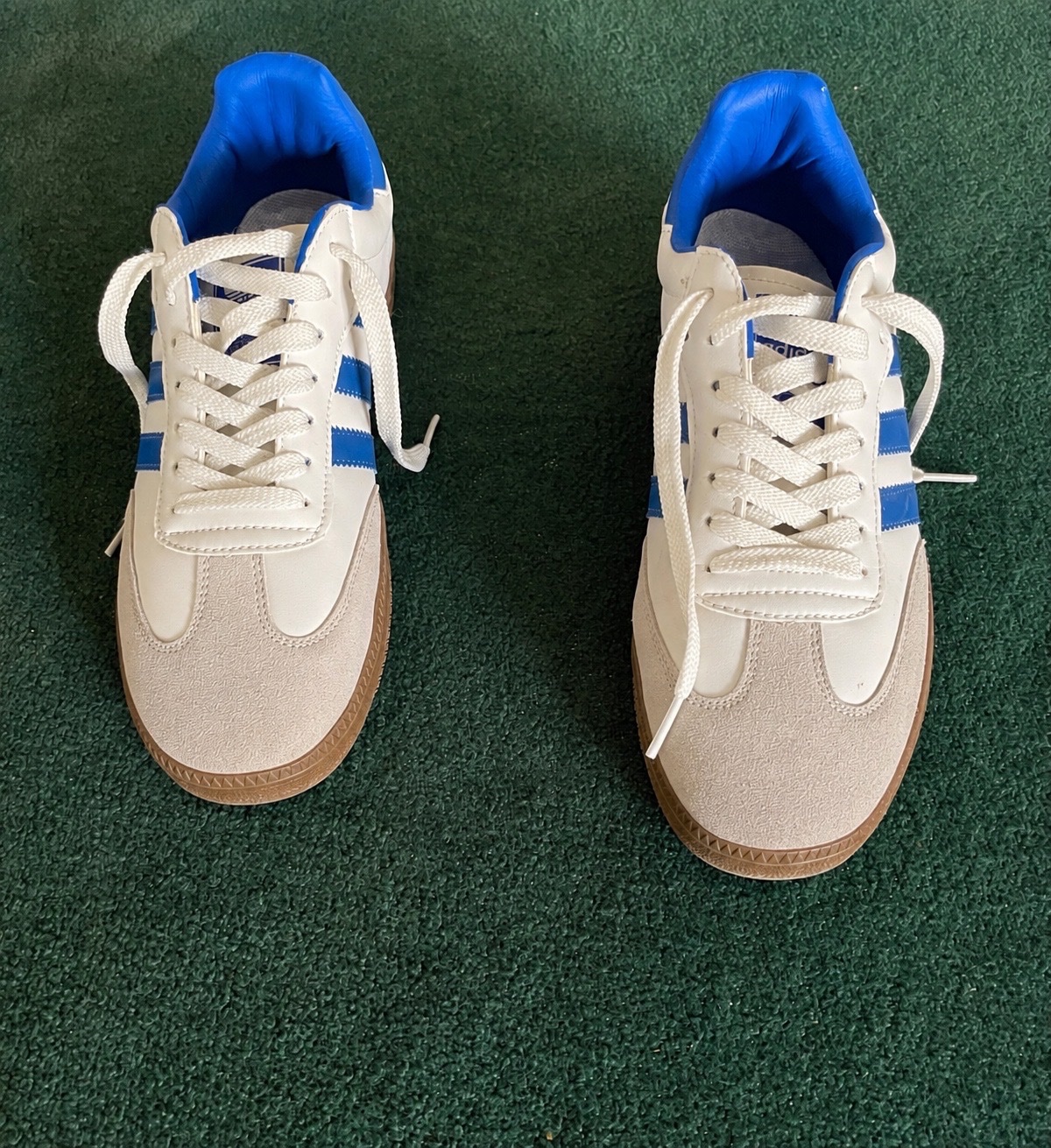 Samba bleu marron p 44/45