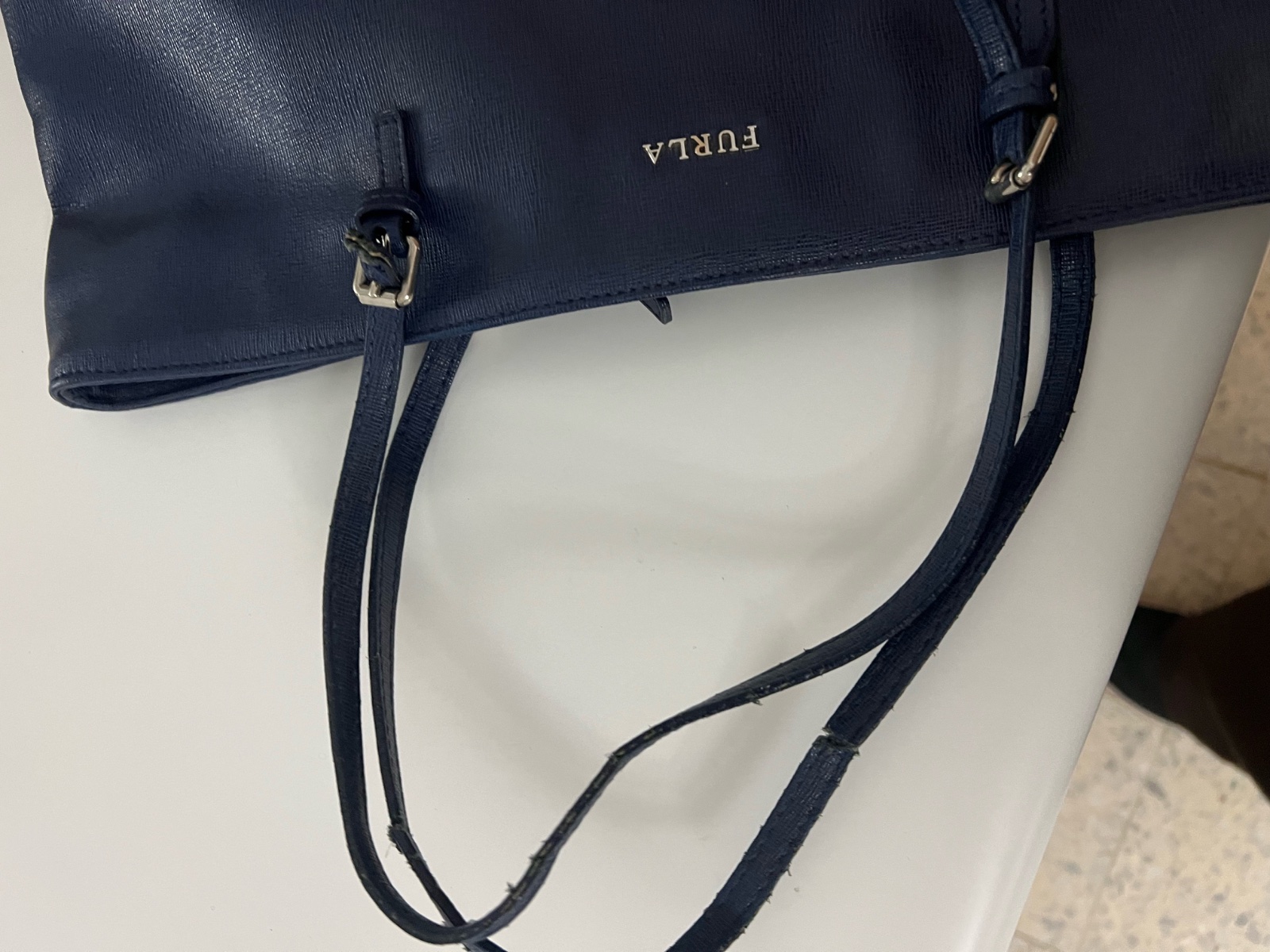 Sac porté épaule Furla bleu 