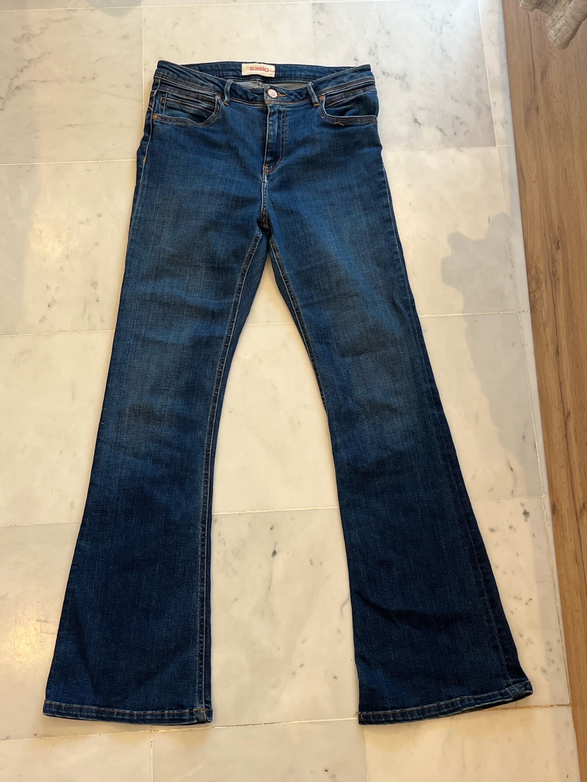 Flared jeans 
