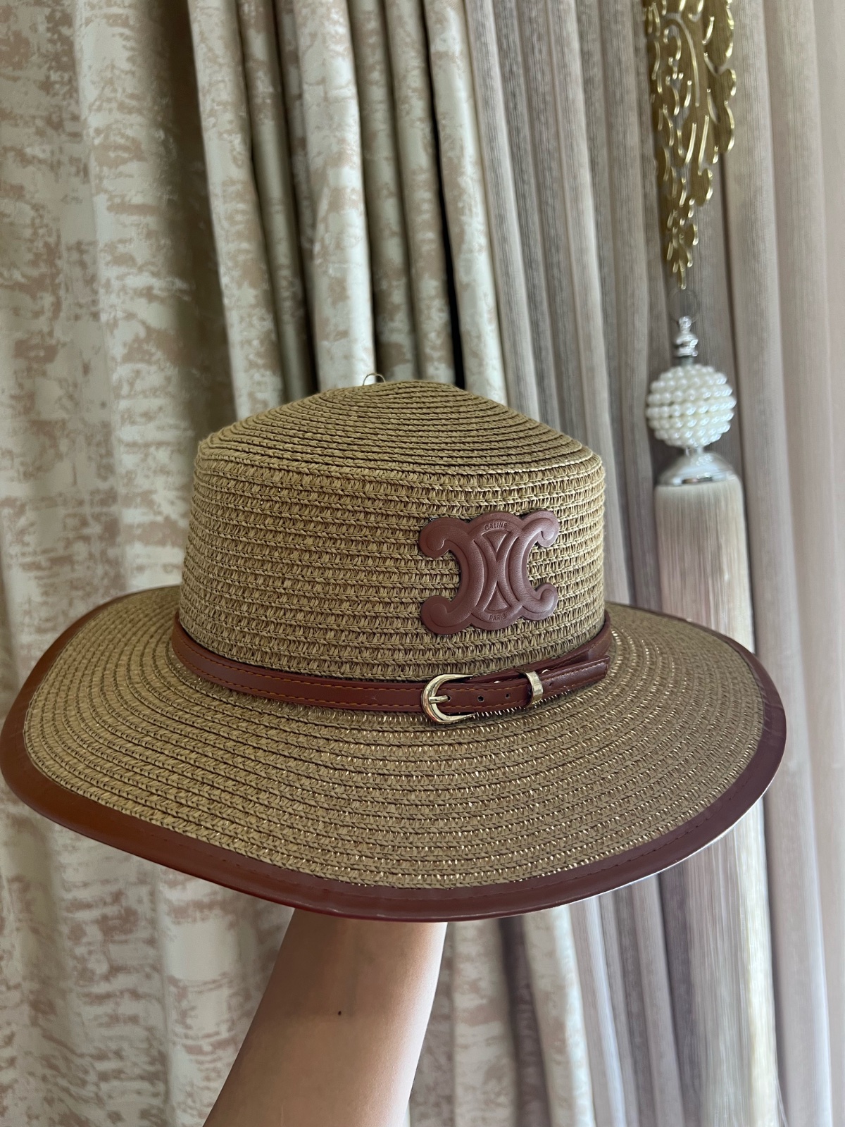 Chapeau celine