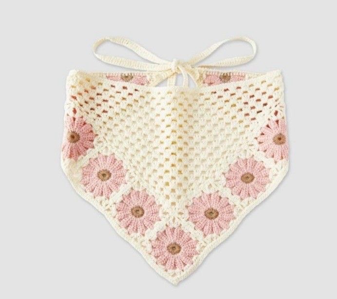 Foulard en crochet 