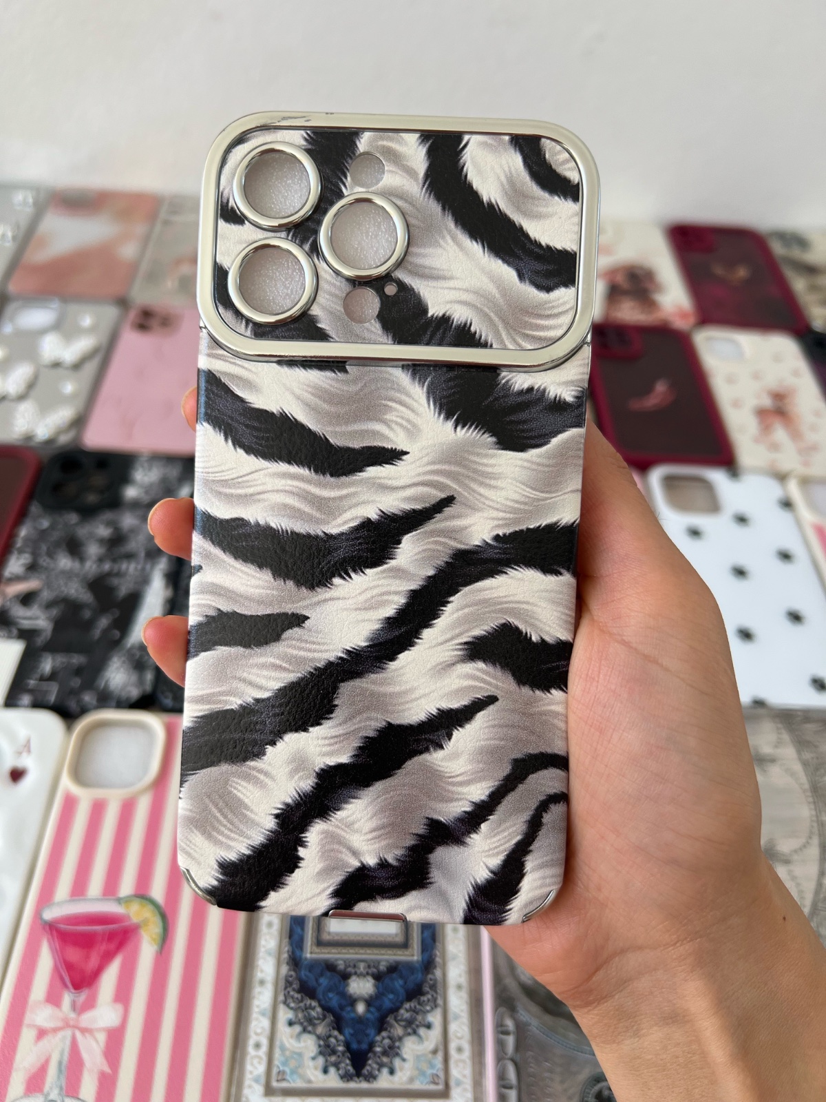 14 pro pax cases
