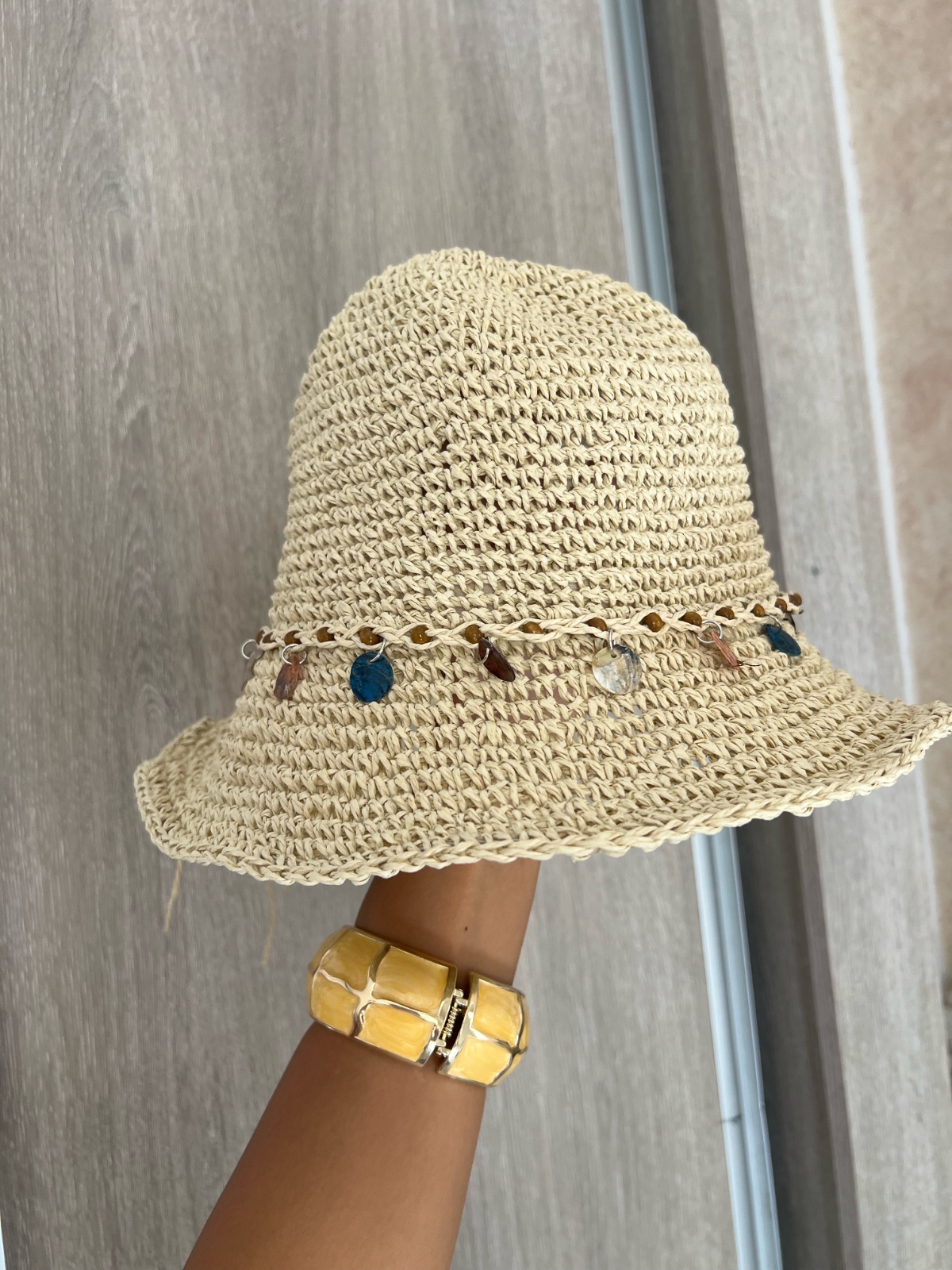Chapeau