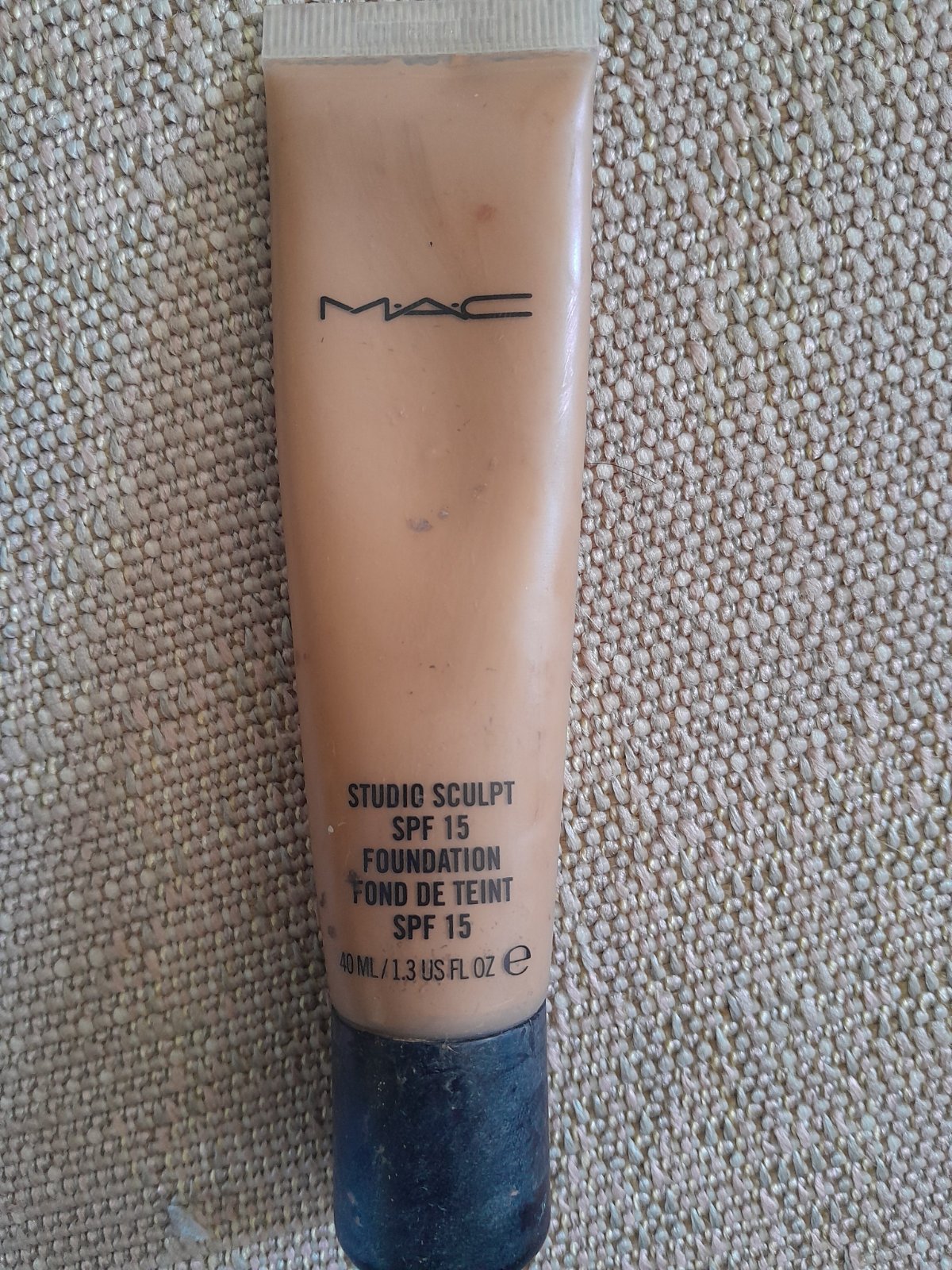 Fond de teint MAC NW40