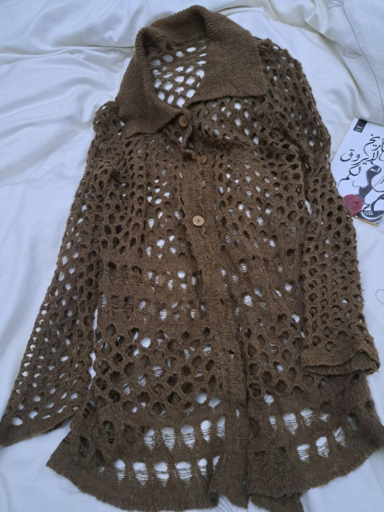 gilet  en laine en crochet 
