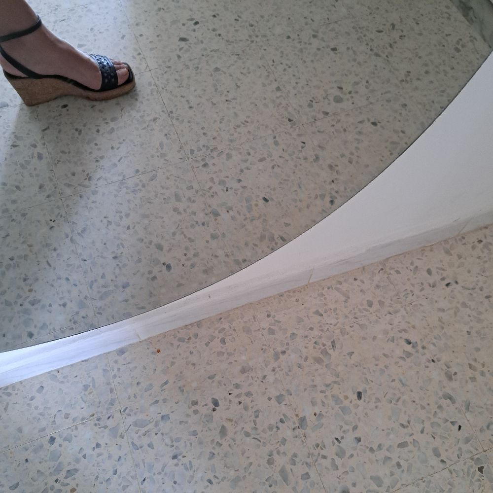 Sandal 