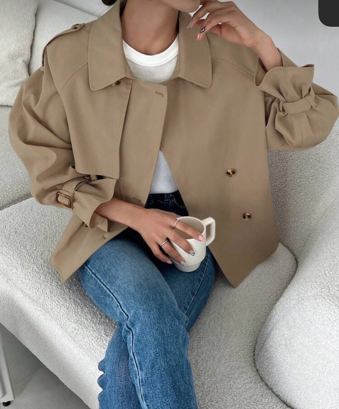 Trench coat 