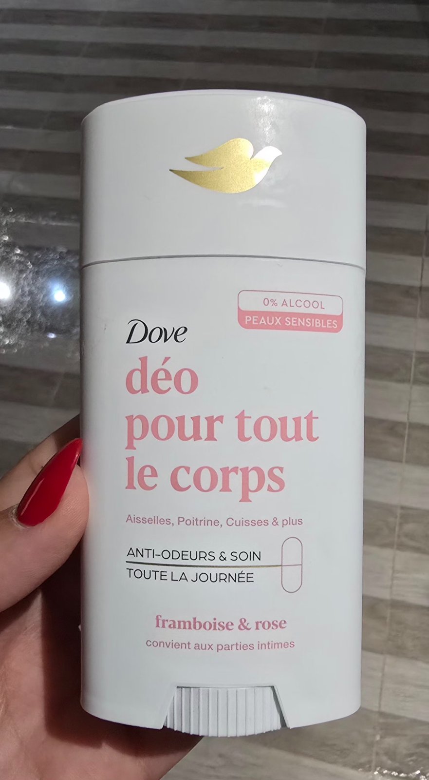 Stick Dove deo pour le corps cacheté