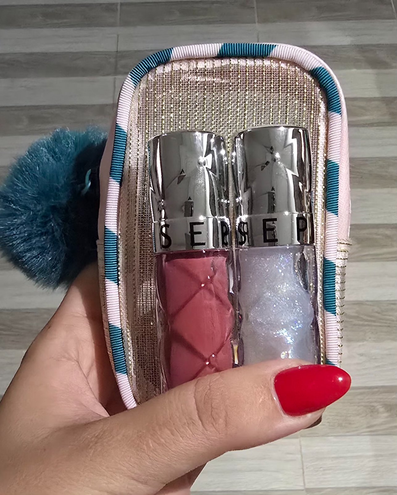Set 2 gloss replulpant Sephora avec trousse