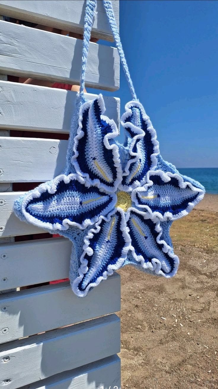 Lily crochet bag 