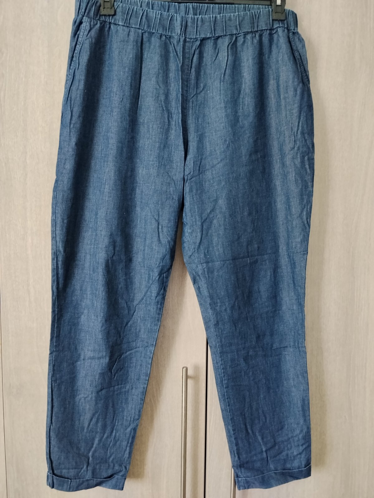 Pantalon jean leger et souple 100%coton