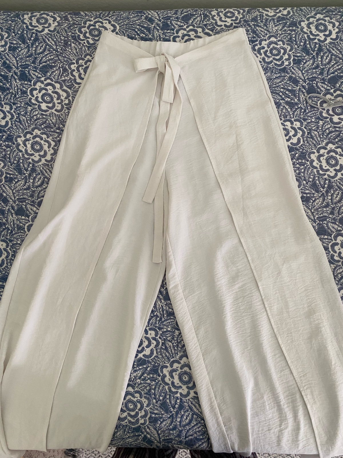 Pantalon ZARA  