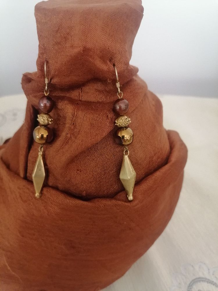 Joli boucle en argent avec perle de culture a un prix tres intéressants 