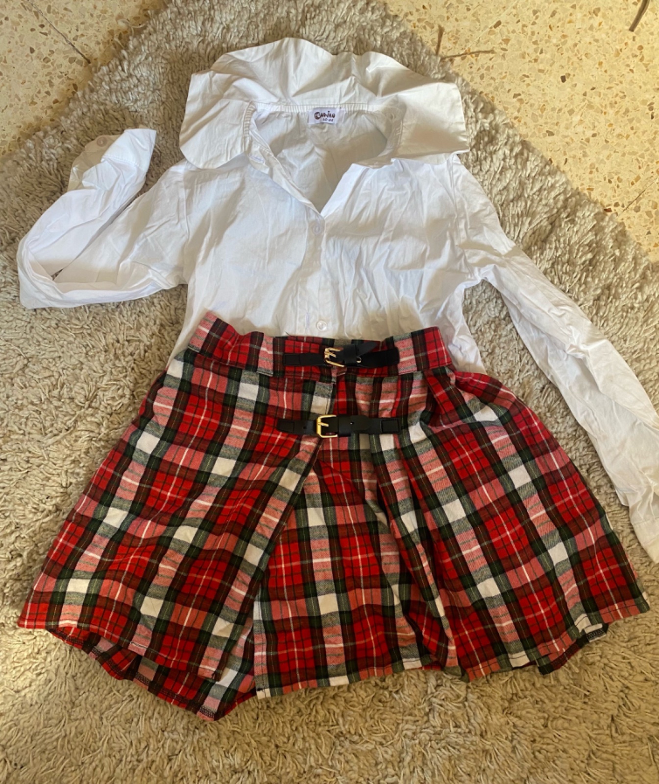 Ensemble carino