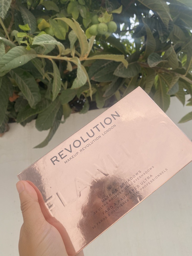 Fard à paupières revolution