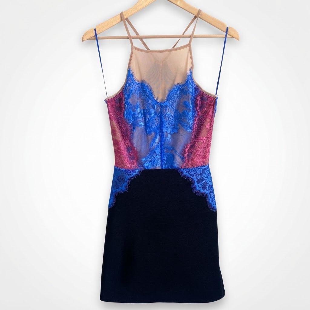 Robe TOPSHOP mini en dentelle