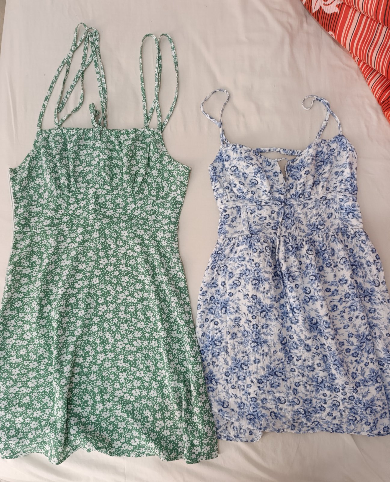Lot deux robes 