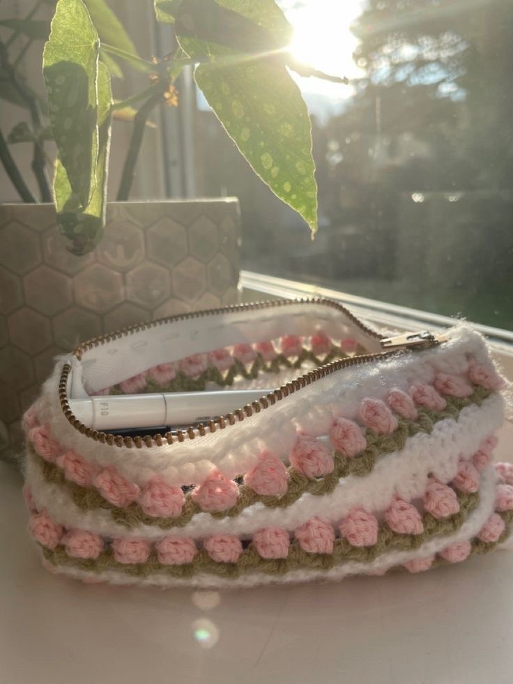 Trousse en crochet handmade🎀🧶