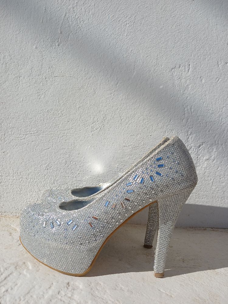 Chaussures Talon Soirée argent pointure 36Chaussures Talon Soirée argent pointure 36
