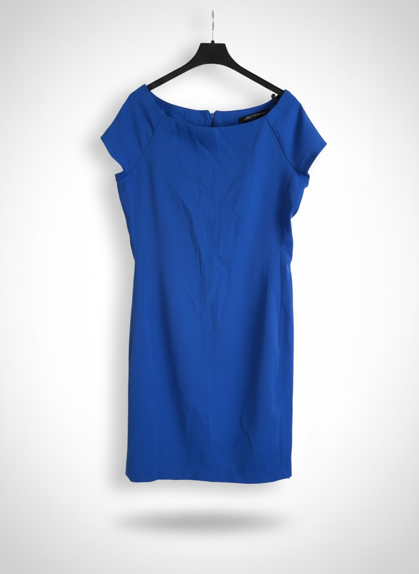 Robe Zara posée taille M