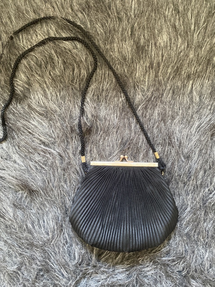Sac noir à bandoulière 