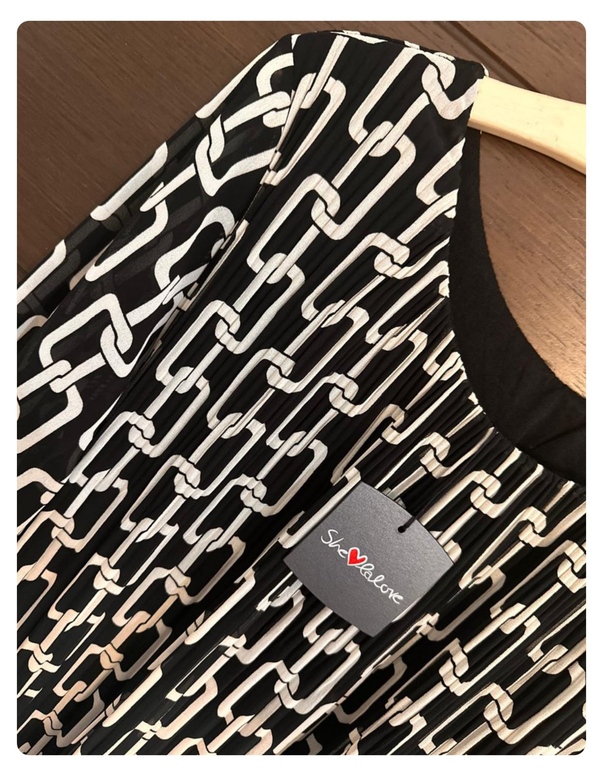 Sublime Robe en Georgette Imprimée et Manches Longues Tres Élégante Flambant NEUVE (voir vidéo)💝💖