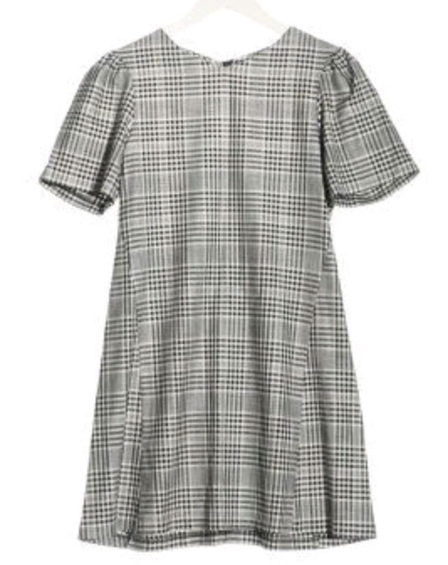 Zara woman