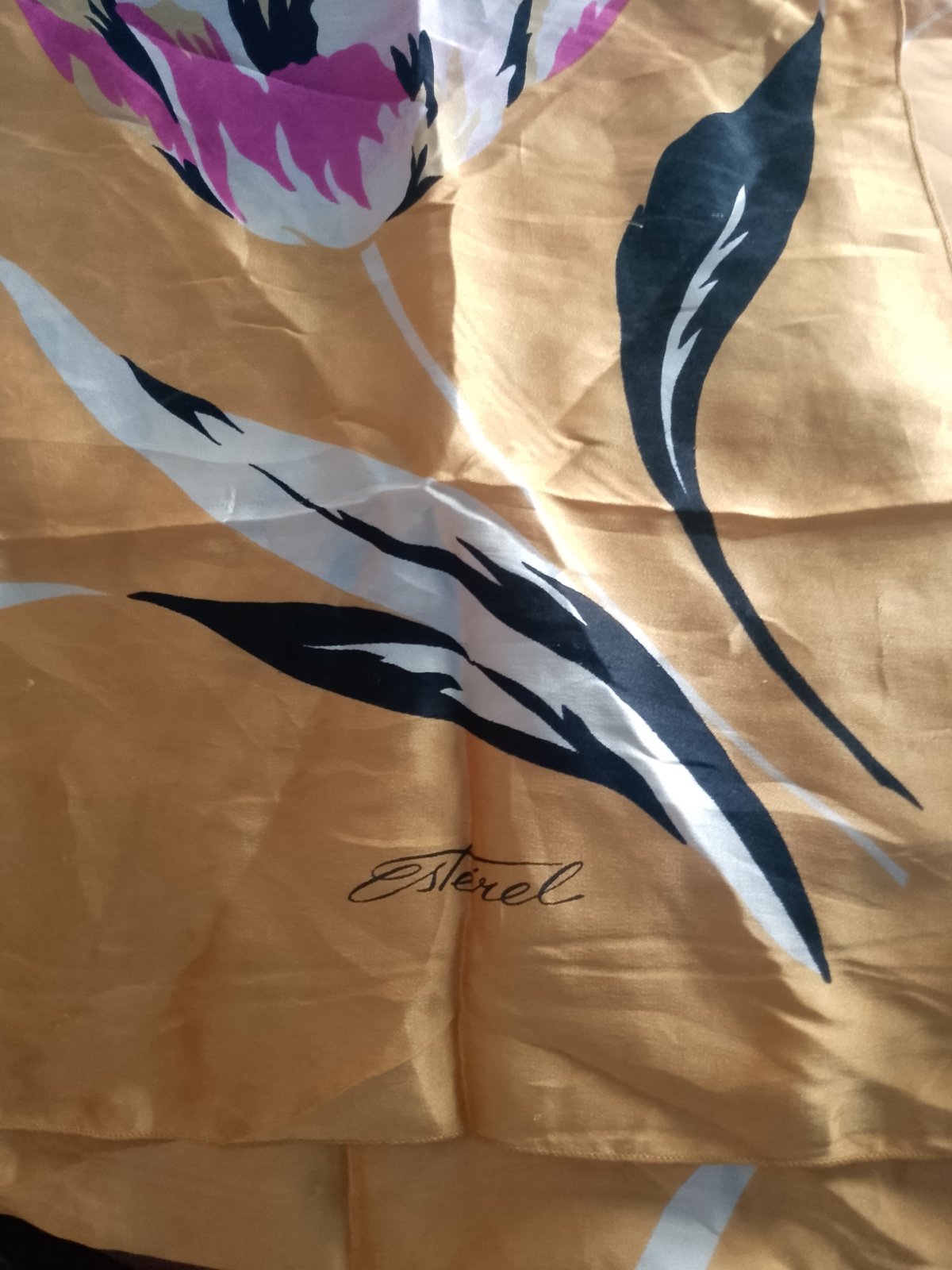 Foulard jacque esterel 