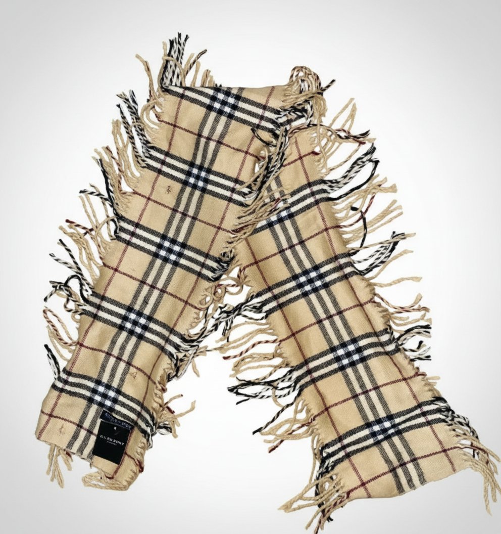Burberry  a franges en laine neuf
