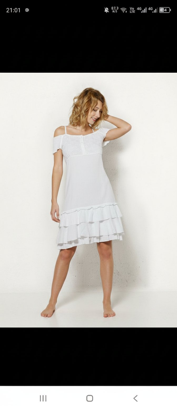 Sublime robe en lin blanc neuf jamais porté 