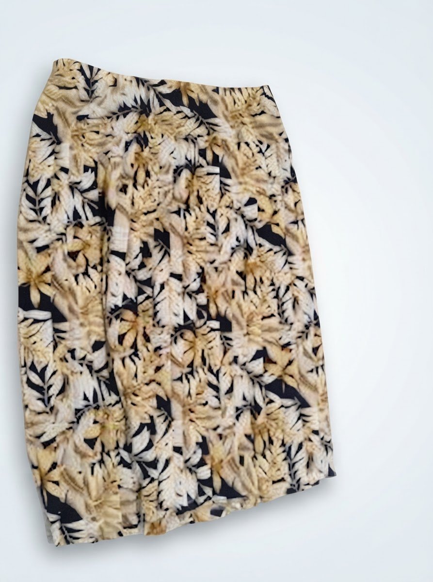 Jupe a motif feuille 