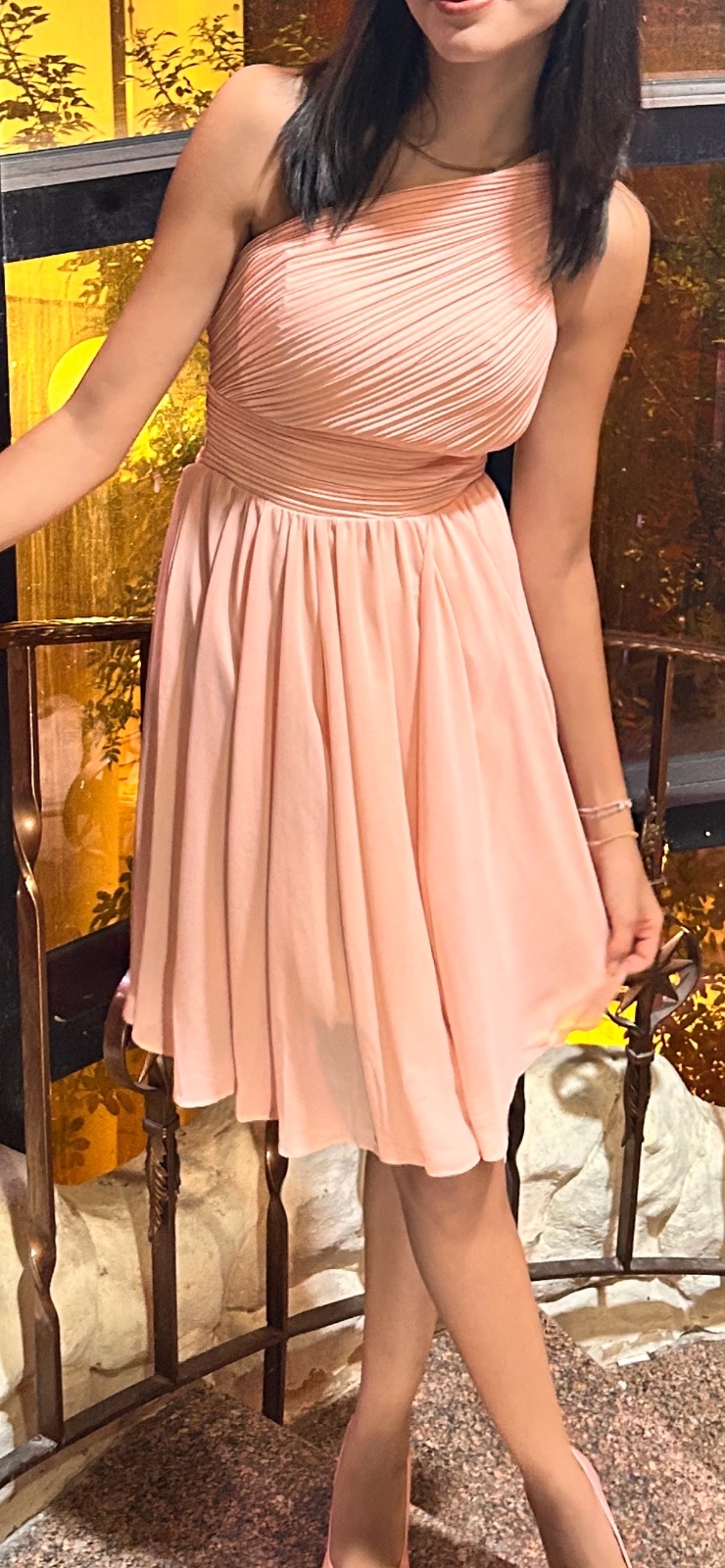 Une pièce coup de cœur, parfaite pour celles qui recherchent une robe élégante, intemporelle et pleine de charme ✨