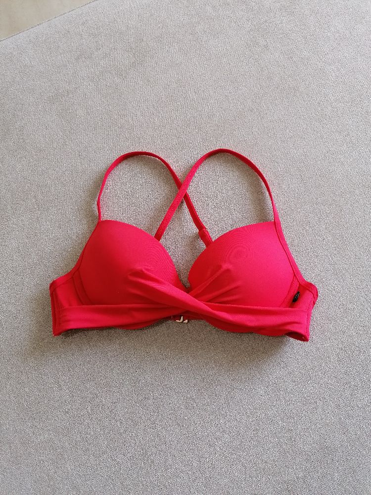 Très sexy haut de bikini neuf
