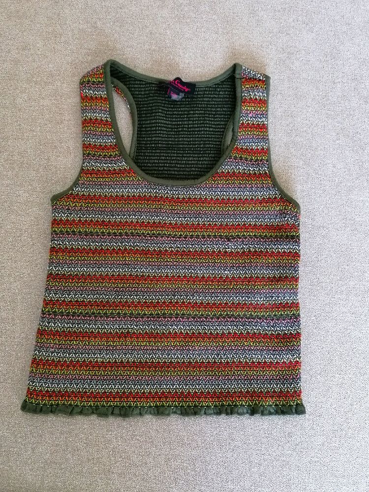 T-shirt très beau 