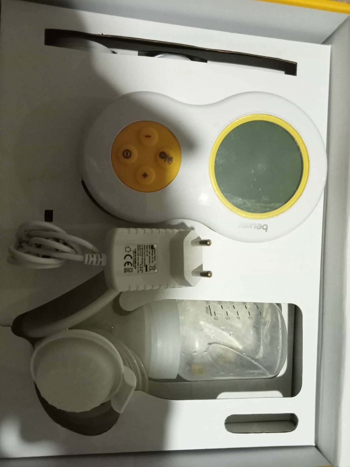Tire lait pour bébé