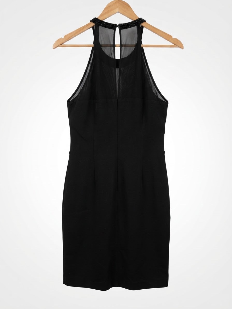Robe noire Guess