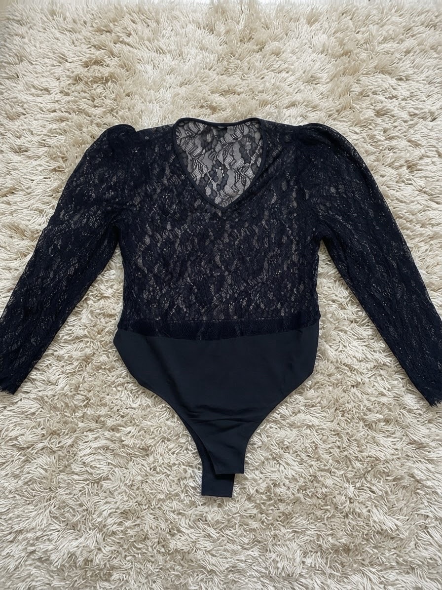 Pull dentelle 