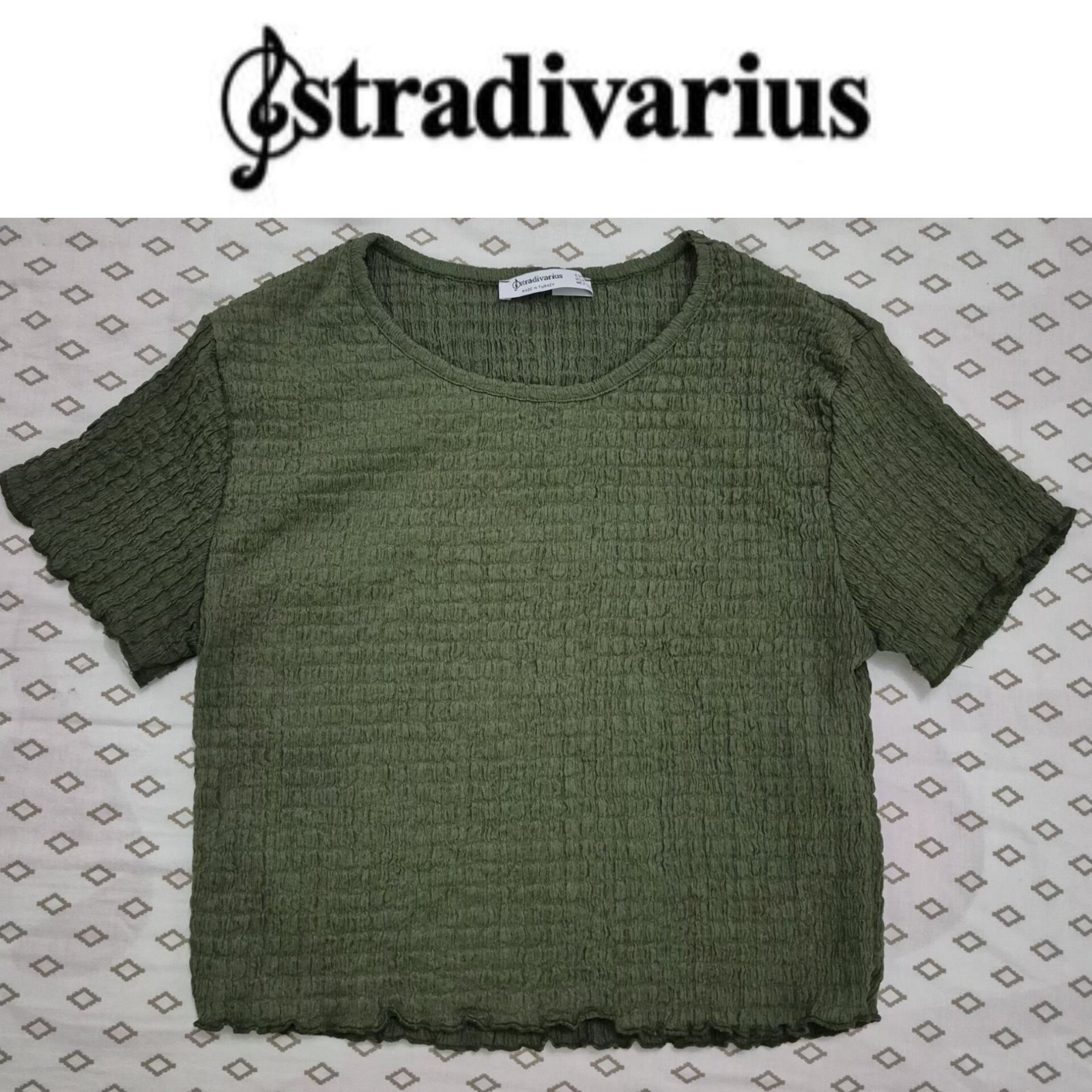 T-shirt crop-top stradivarius 