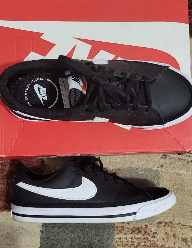 Baskets Nike Court Legacy Noir