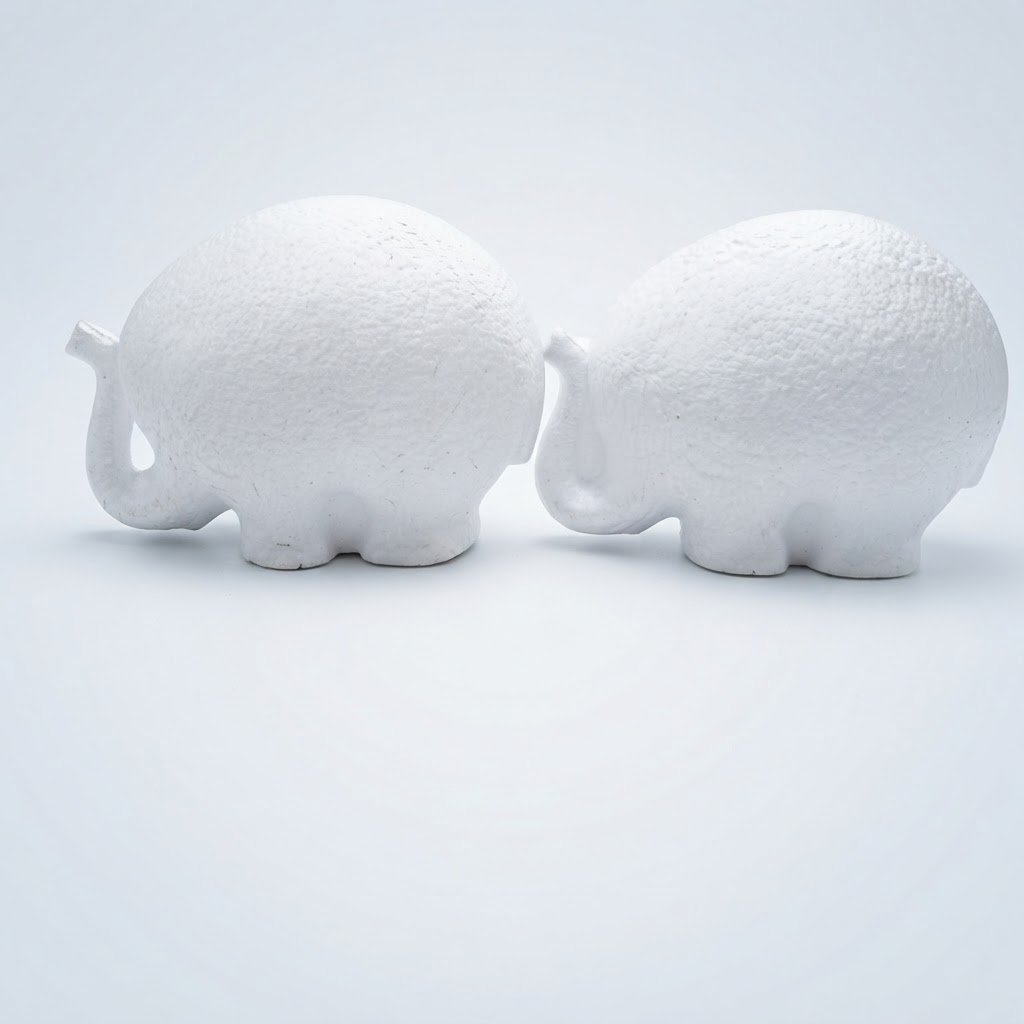 Des éléphants décoratifs 