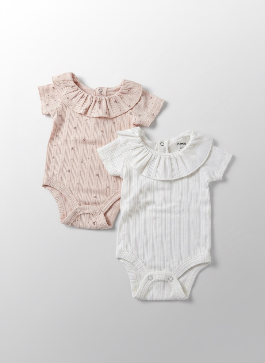 Lot de 2 pull 100% cotton taille 3mois jamais porté